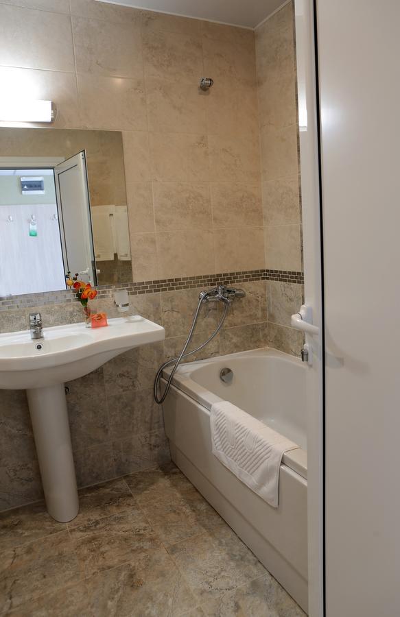 Hotel Spa Terma Yagoda Bagian luar foto